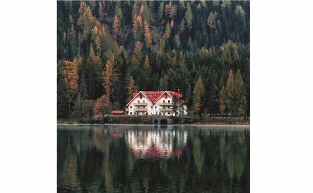 Before the Snow Flies: A Guide to Seasonal Home Insurance and Fall Prep
